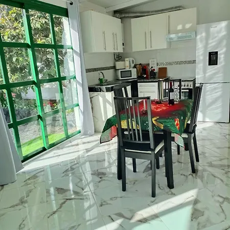 Casa Cristal * Арона