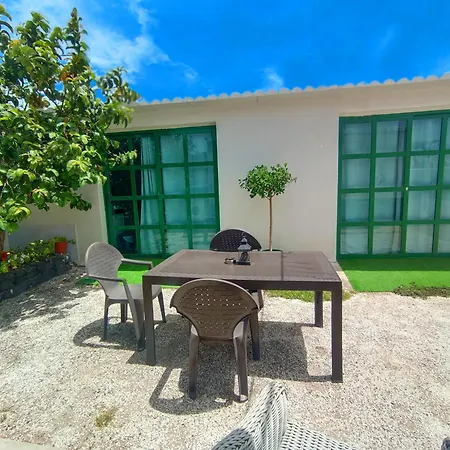 Casa Cristal * أرونا