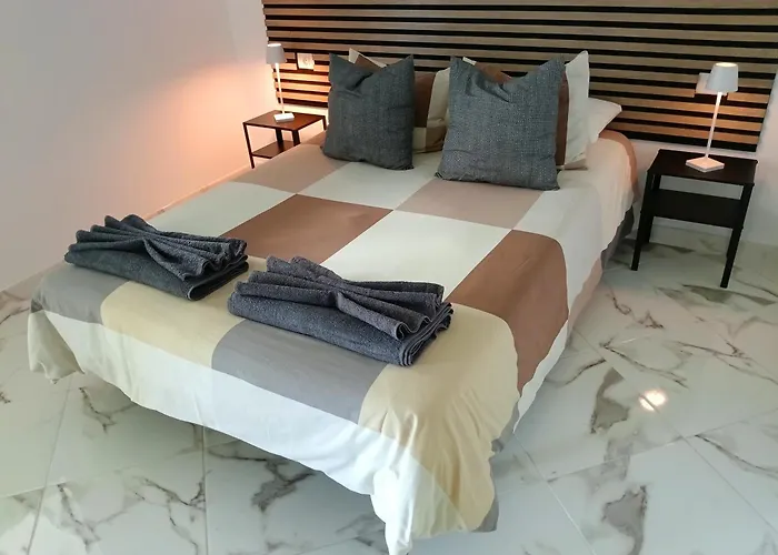Casa Cristal أرونا